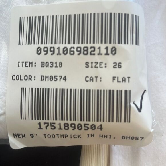 J Crew 9 inch Toothpick Jeans‎ Womens Size 26 White Wash - Picture 5 of 9